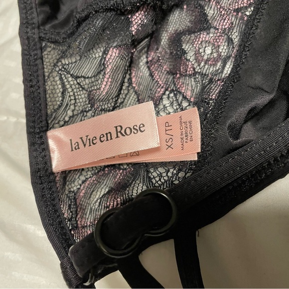 Chemise. La Vie en Rose. Size x small - Picture 1 of 3